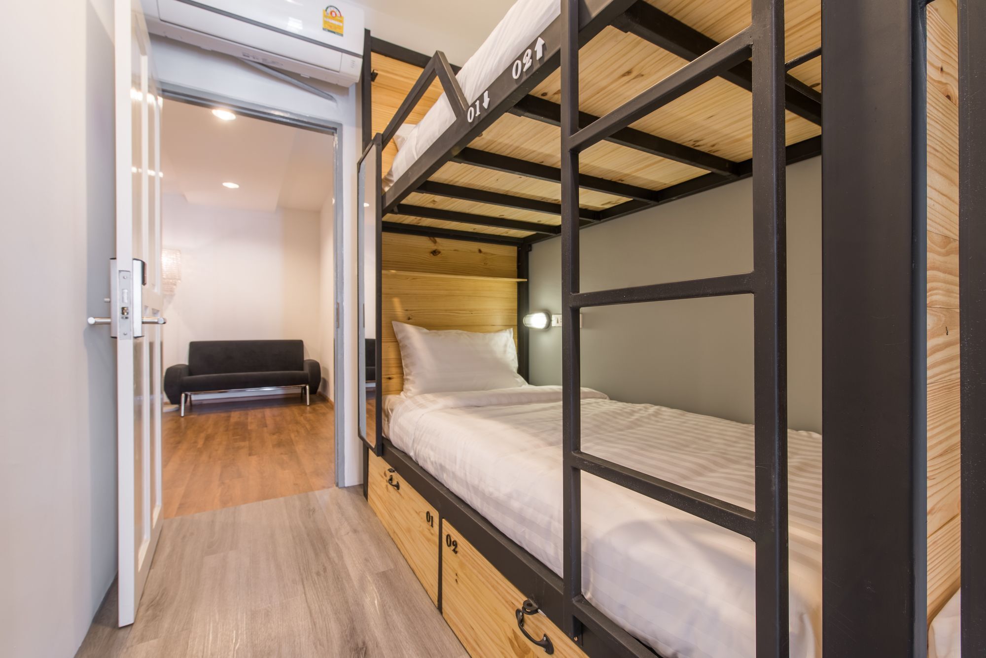 旅馆 X9hostel